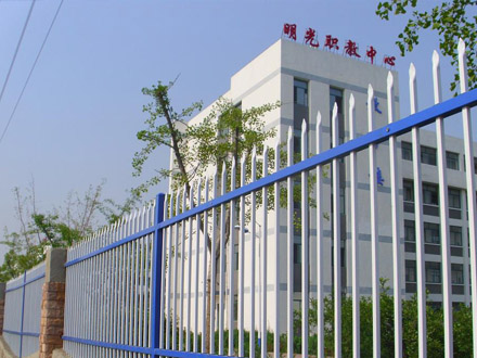 學校圍墻 學校圍墻